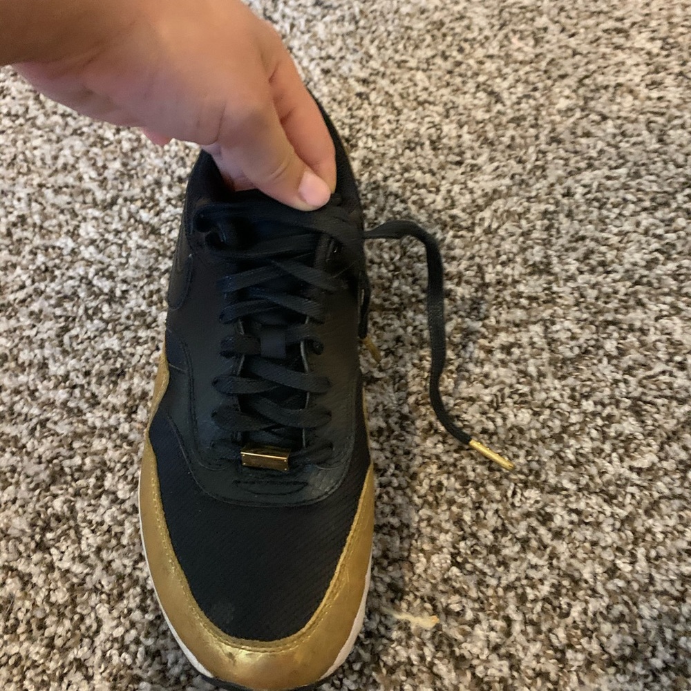 Exclusive Super Bowl 50 Nike air max.